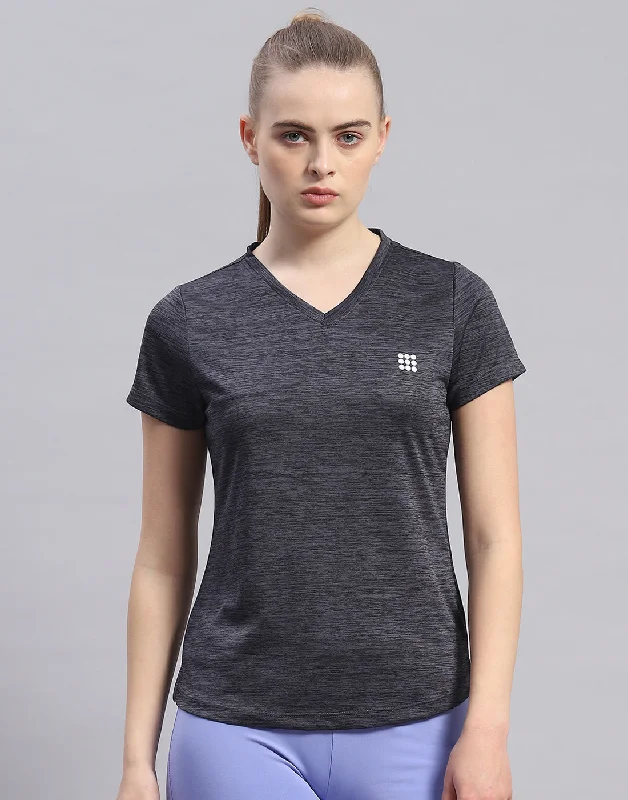 Women Black Solid V Neck Half Sleeve Top Feminine Women's Style 