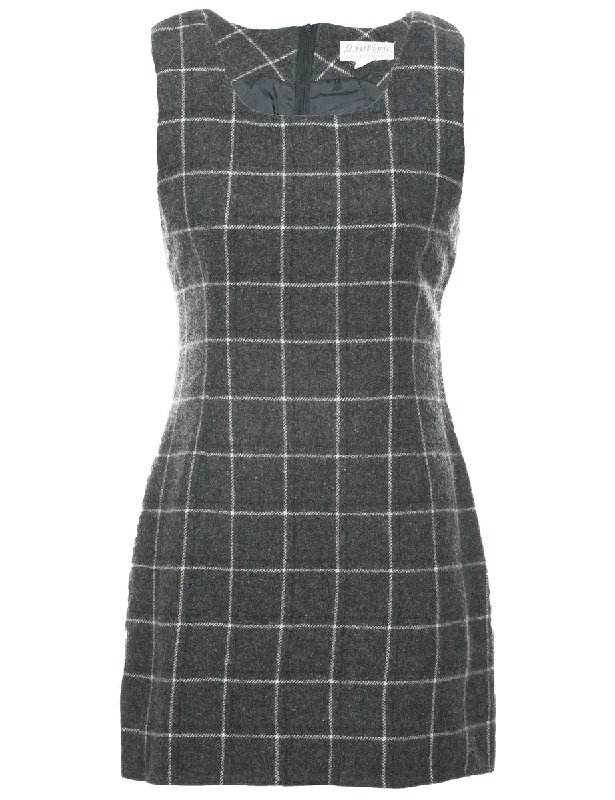 Checked Dark Grey Dress - XS performance