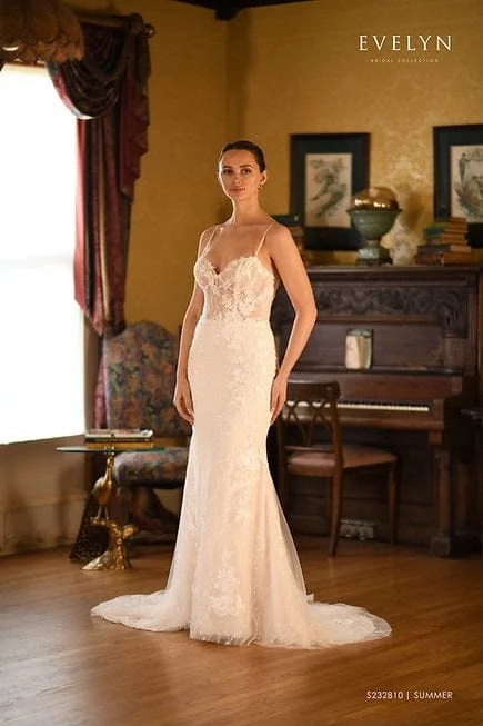 Evelyn Bridal Summer - Size 26 Cool Women's Distressed