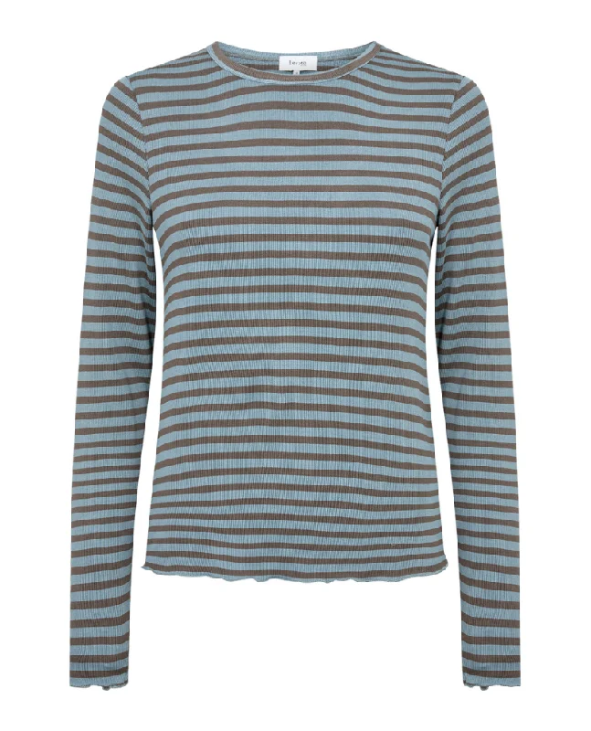 Levete Room Ika Smoked Blue Stripe T-Shirt Gym