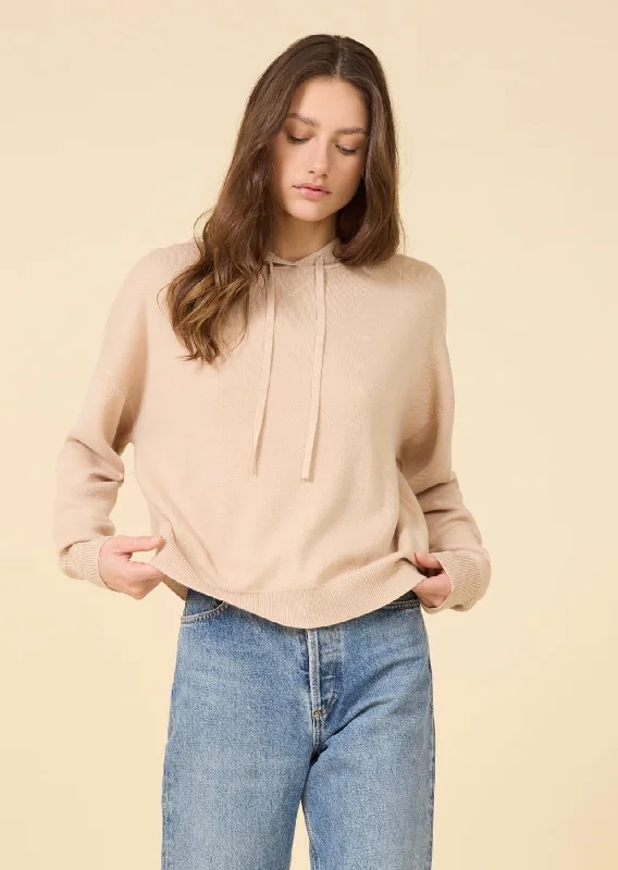 Warwick Hoodie - Latte Laid - back Women's Vibe