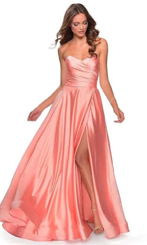 La Femme - Sweetheart Ruched Bodice A-Line Dress 28608SC performance