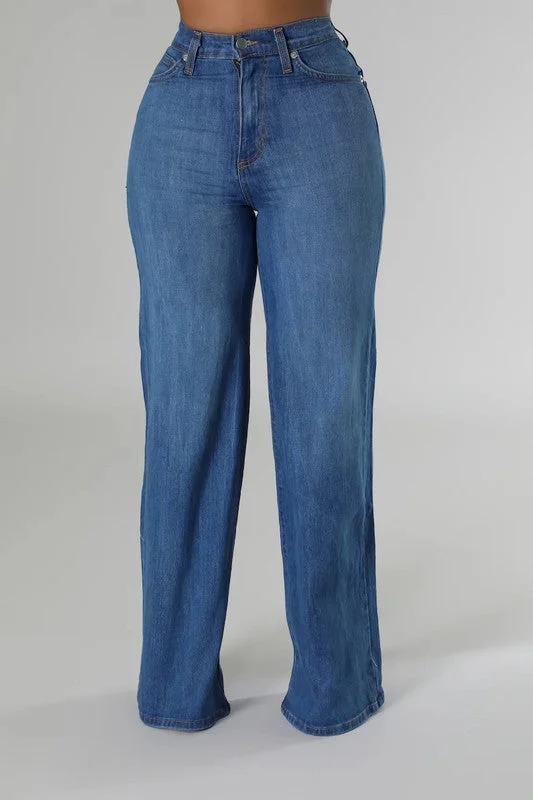Wide Leg Jean in Medium Wash Relaxed Women's 
