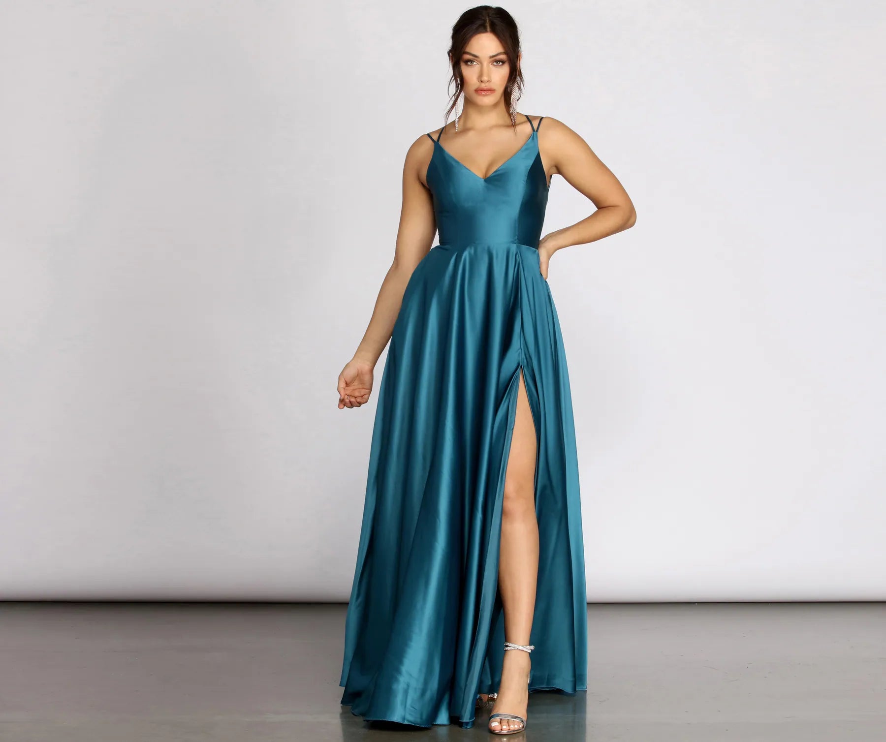 Dawn Formal Sleeveless Satin Dress Classic Women's Pin - striped