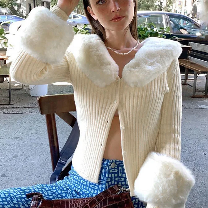 Fashion Women Knitted Top Sweater With Fur Collar garde