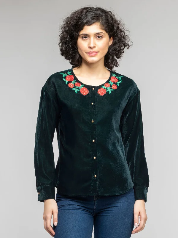 Best Dressed Top Bold Women's Animal Print