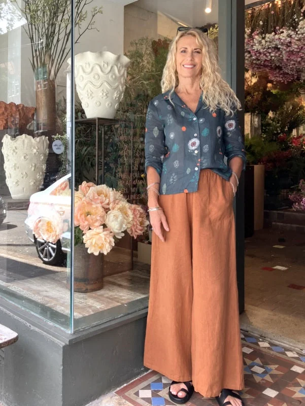 Jiva Fitted Shirt - Acorns and Pods Print - Ramie Vacation
