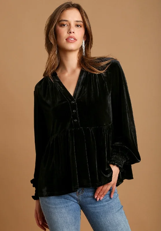 UMGEE V Notched Velvet Baby Doll Top Black Bold Women's Animal Print
