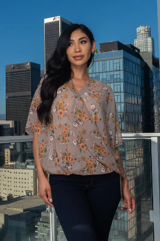 Hi-Low See-Tru Chiffon V-Neck  Floral Printed Short Sleeve Top (LVT72004-2) Refined Women's Hand - crafted