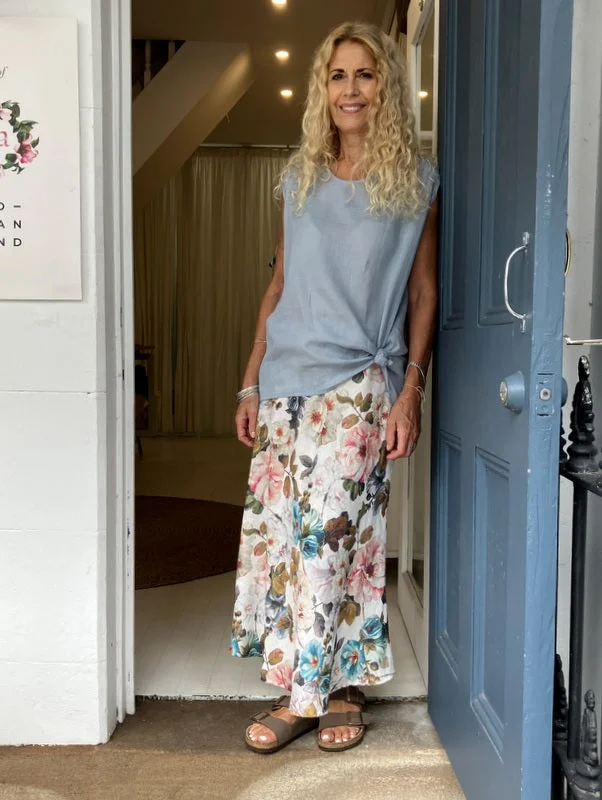 Jiva Sleeveless Maria Shirt - Pale Blue - Light Weight Linen Sporty Women's Athleisure 