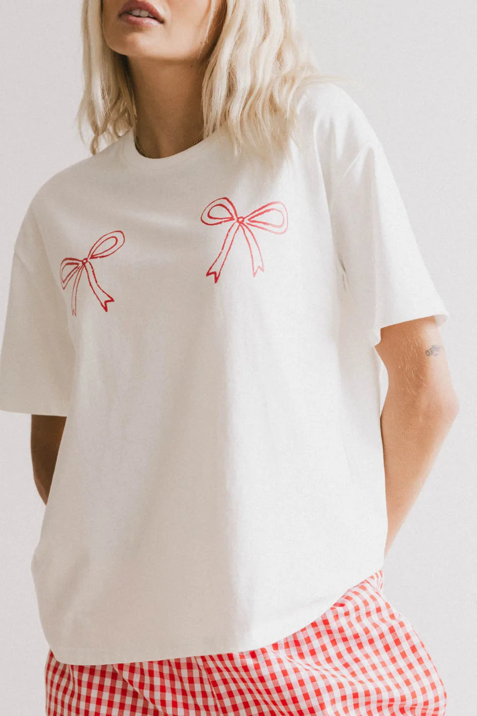 Red Bows Graphic Tee Hip Women's Retro