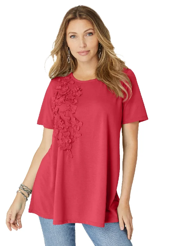 3-D Appliqued Swing Tee Traditional Women's Wool