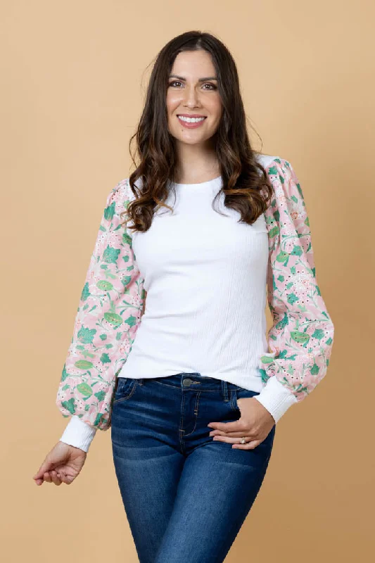 Millie Top White Floral Classic Women's Tweed