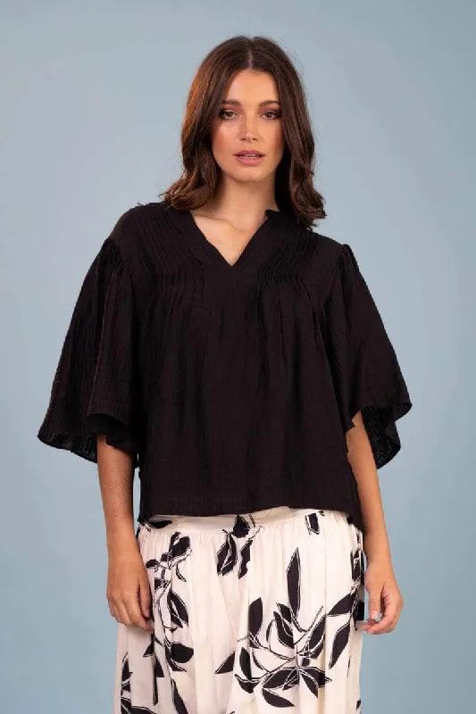 Rea Top Black Relaxed Women's Beachy