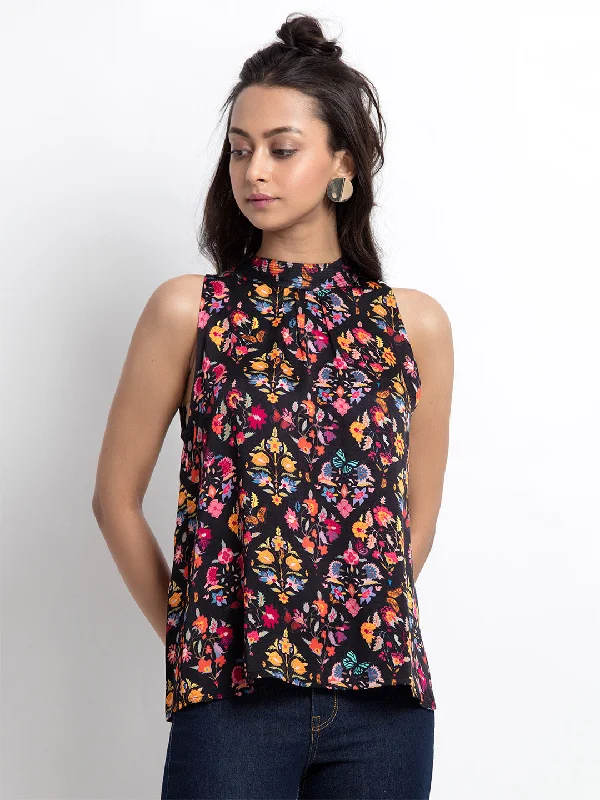 Roxanna halter top Vacation