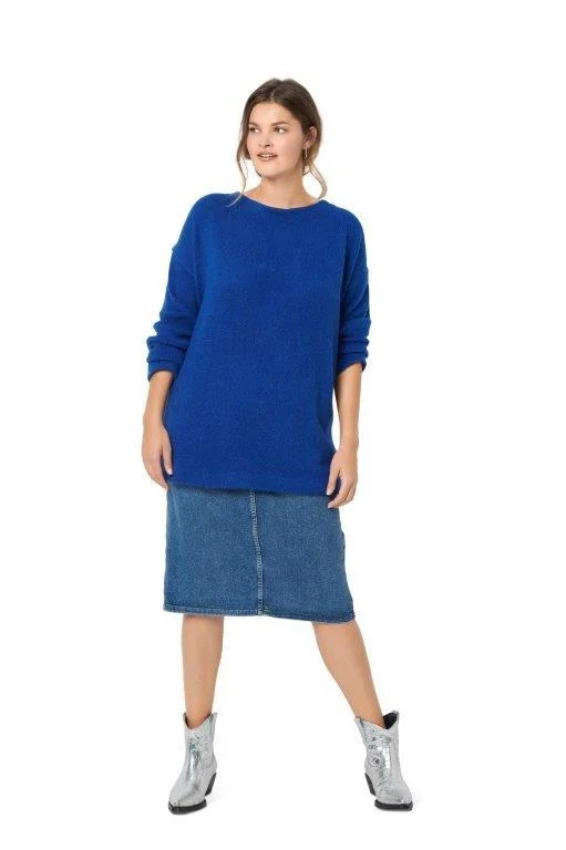 Burda Sewing Pattern 6093 Pullover Dynamic Women's High - energy